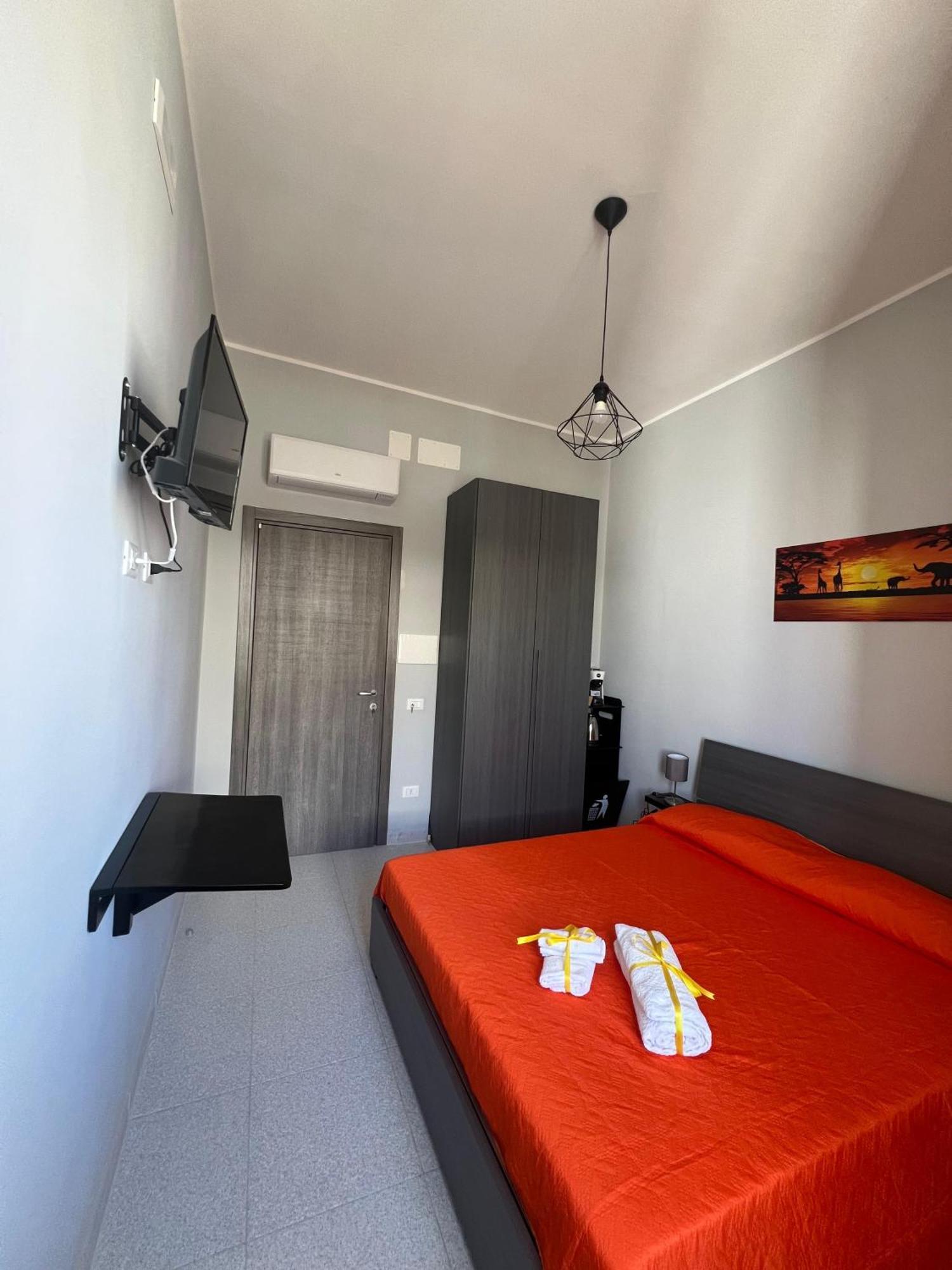 Settetrequattro Rooms Syrakus Exterior foto